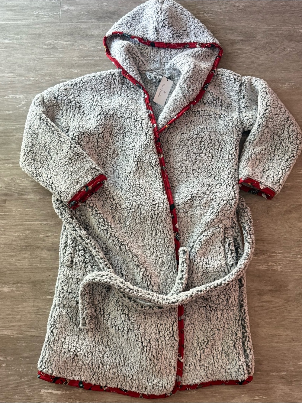 Vera Bradley Fluffy Fleece Robe in Holiday Cats NEW Unisex small/medium grey red